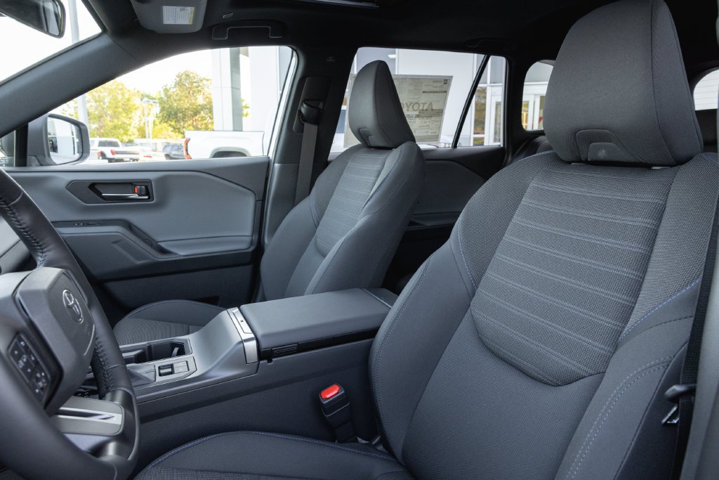 New 2026 Toyota RAV4 SE AWD/4WD image 9