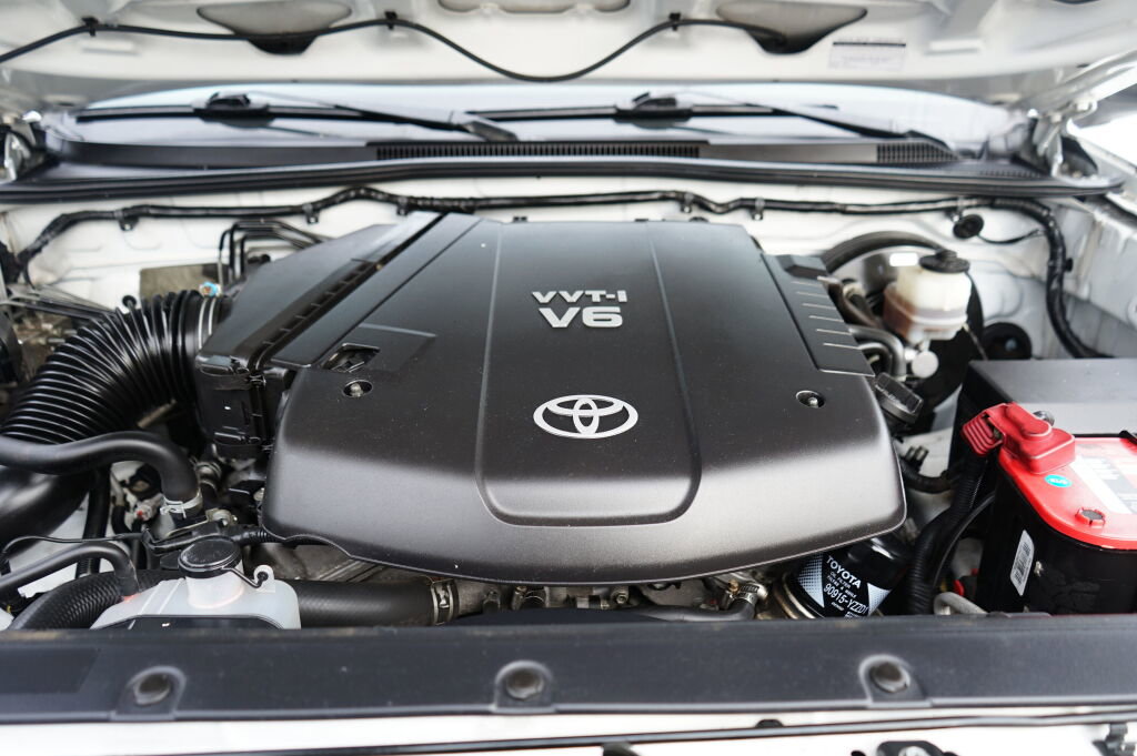 Used 2012 Toyota Tacoma 4x4 Double Cab image 12