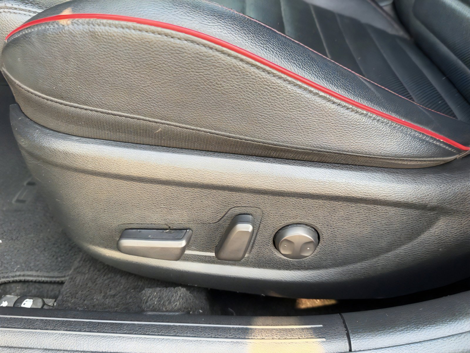 Used 2023 Kia Forte GT w/ GT2 Package image 23