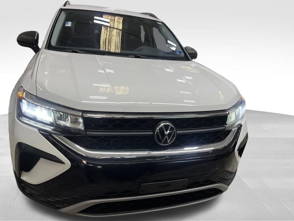 Used 2022 Volkswagen Taos S AWD/4WD image 8