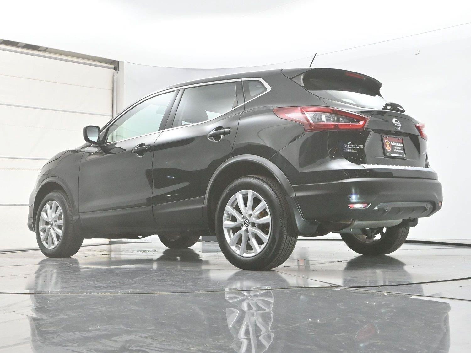 Used 2020 Nissan Rogue Sport S w/ Appearance Package AWD/4WD image 29