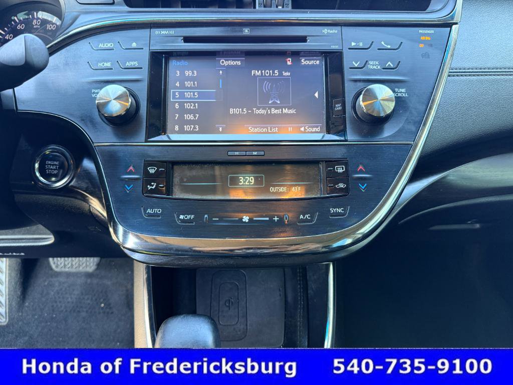 Used 2016 Toyota Avalon Limited w/ Toyota Safety Sense Package image 32