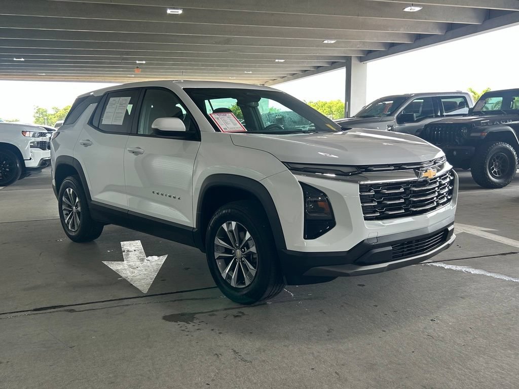 Used 2025 Chevrolet Equinox LT FWD image 7