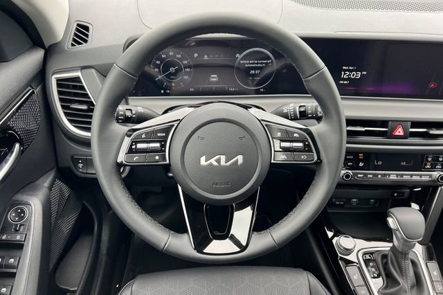 New 2026 Kia Seltos EX image 17