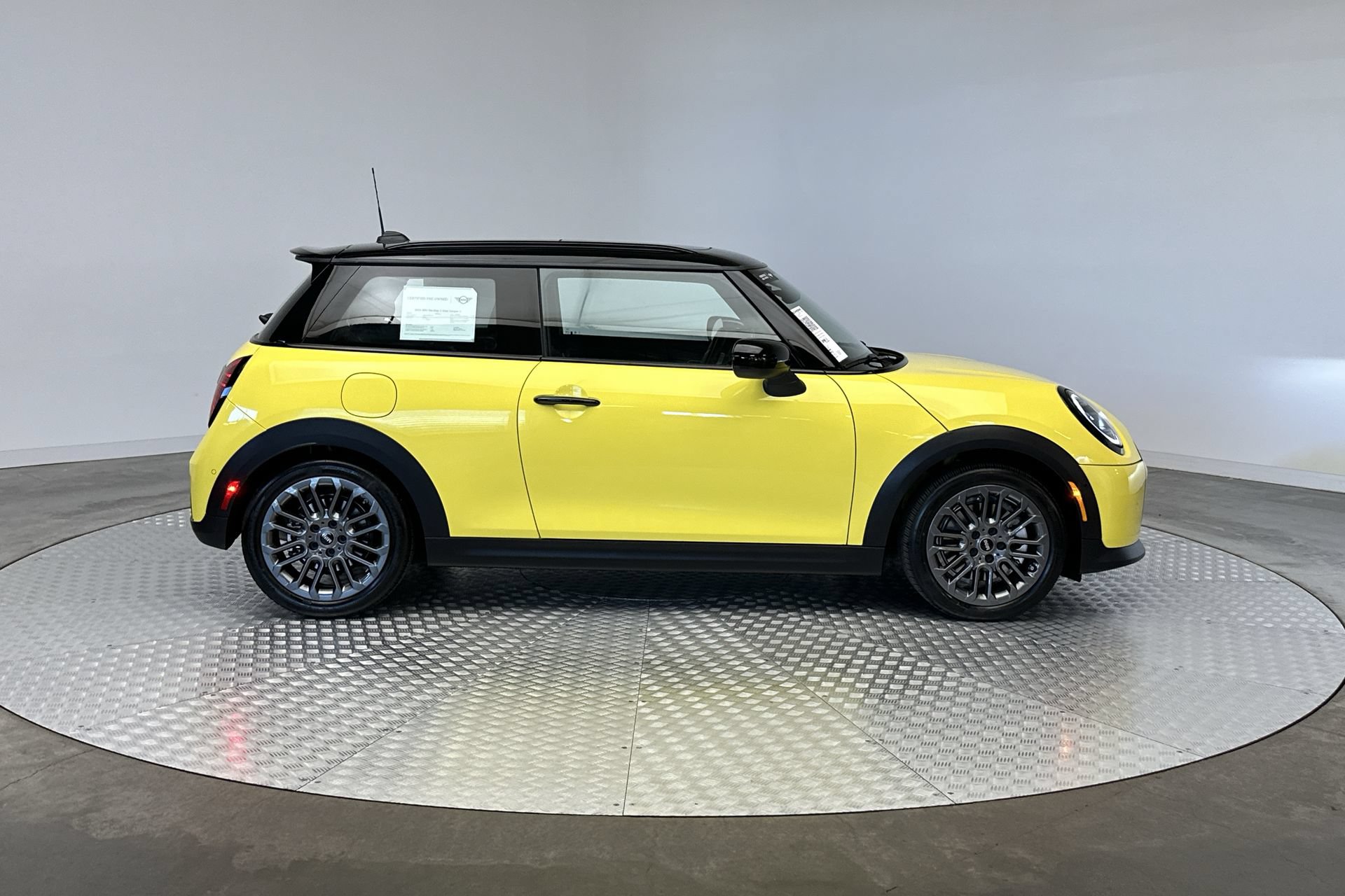 Used 2026 MINI Cooper S FWD image 10