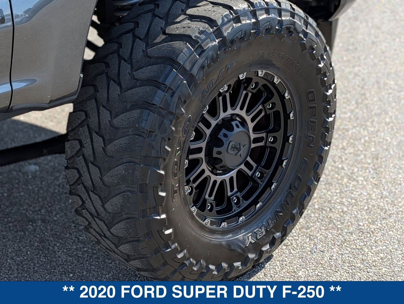 Used 2020 Ford F250 Lariat w/ Lariat Ultimate Package image 12