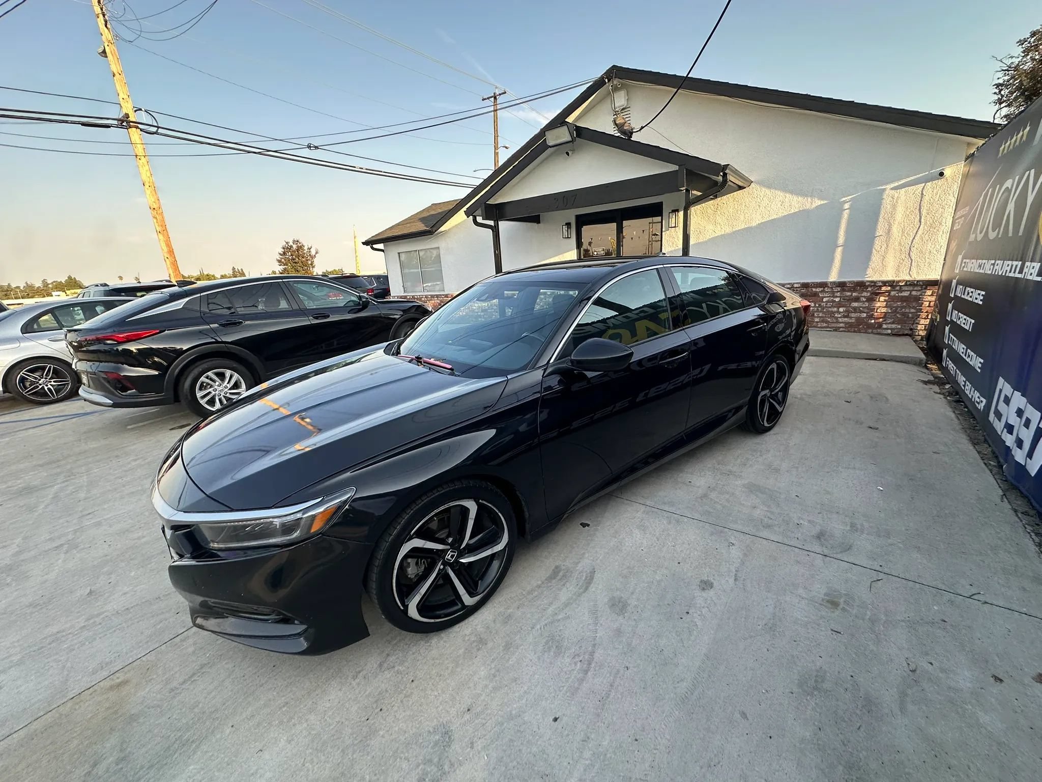 Used 2019 Honda Accord Sport image 8