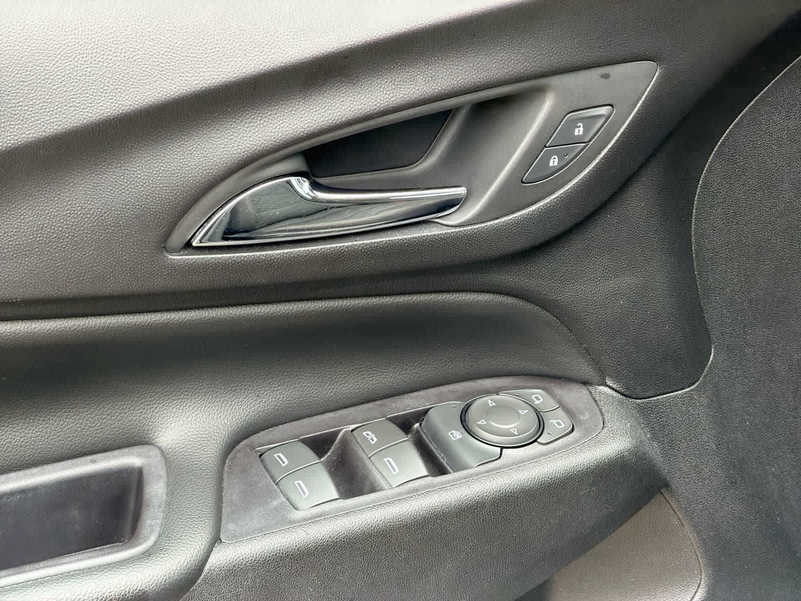 Used 2019 Chevrolet Equinox LT AWD/4WD image 14