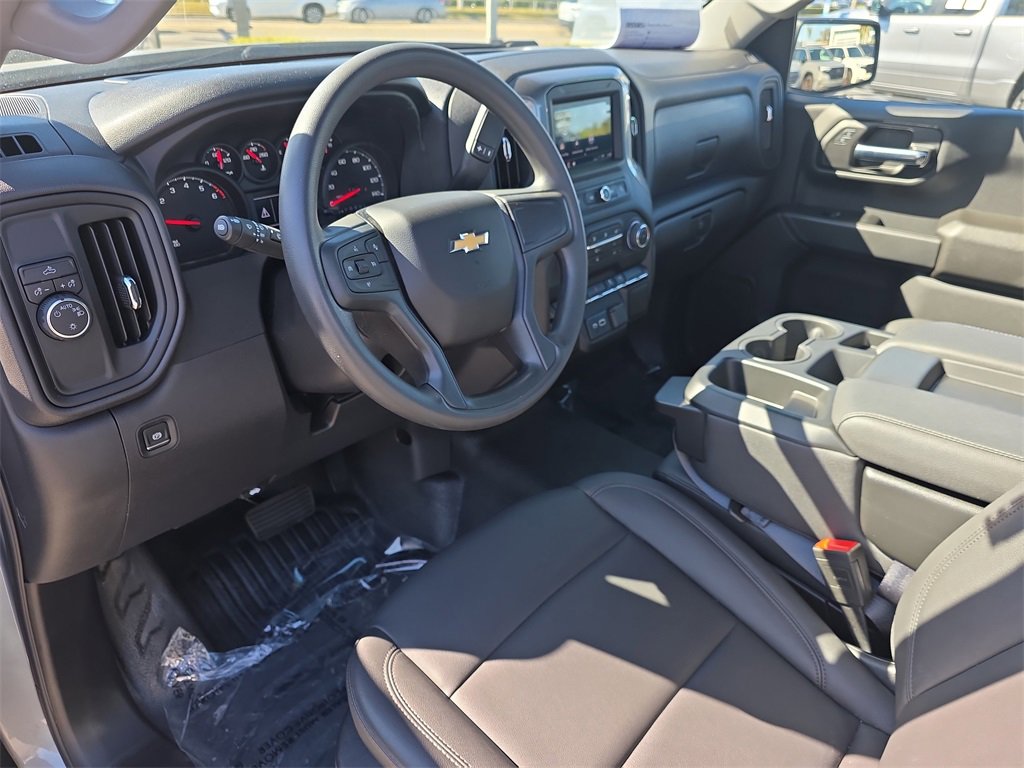 Used 2025 Chevrolet Silverado 1500 W/T image 11