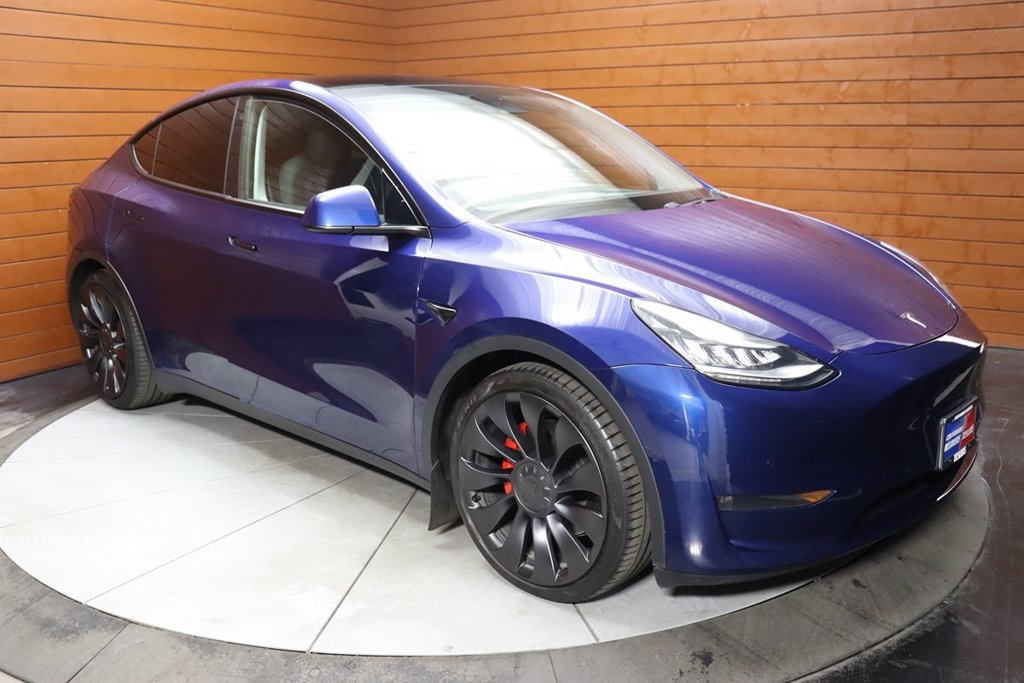 Used 2023 Tesla Model Y Performance AWD/4WD image 18