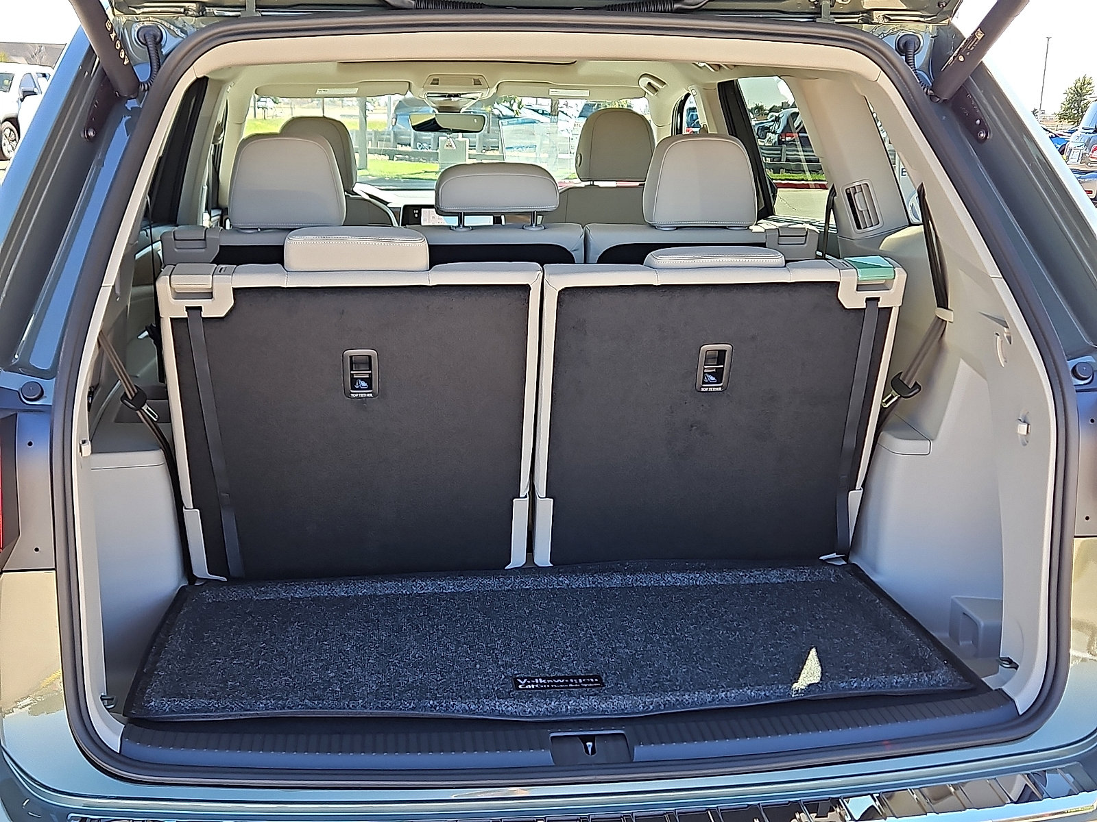 New 2026 Volkswagen Atlas SE image 6