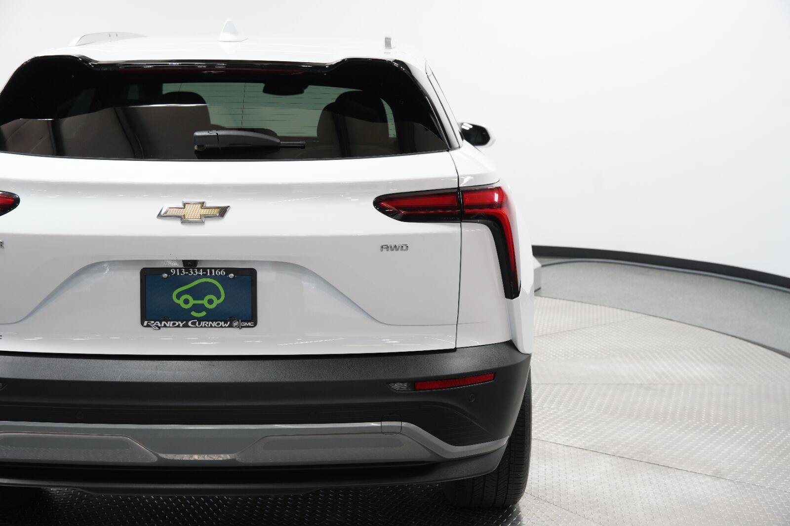 Certified 2024 Chevrolet Blazer EV LT AWD/4WD image 29