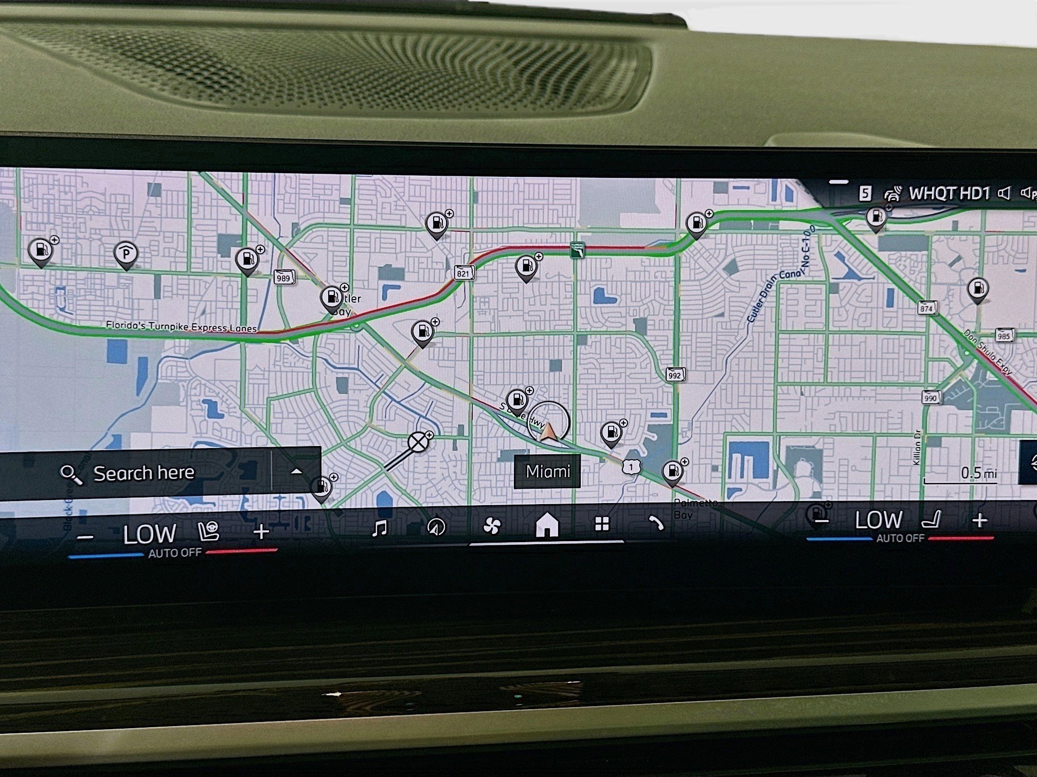 Used 2024 BMW X7 xDrive40i image 11