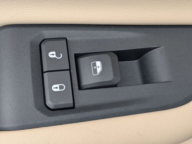 New 2026 Jeep Grand Cherokee Limited w/ Limited Altitude Package image 28