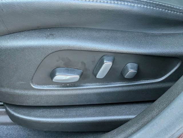 Certified 2023 Cadillac XT6 Premium Luxury FWD image 24