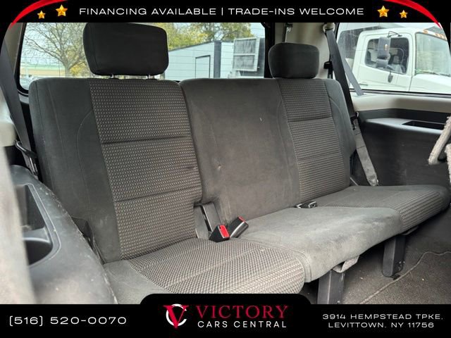 Used 2010 Nissan Armada SE image 23
