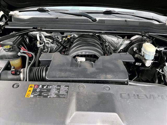 Used 2018 Chevrolet Suburban LS image 11