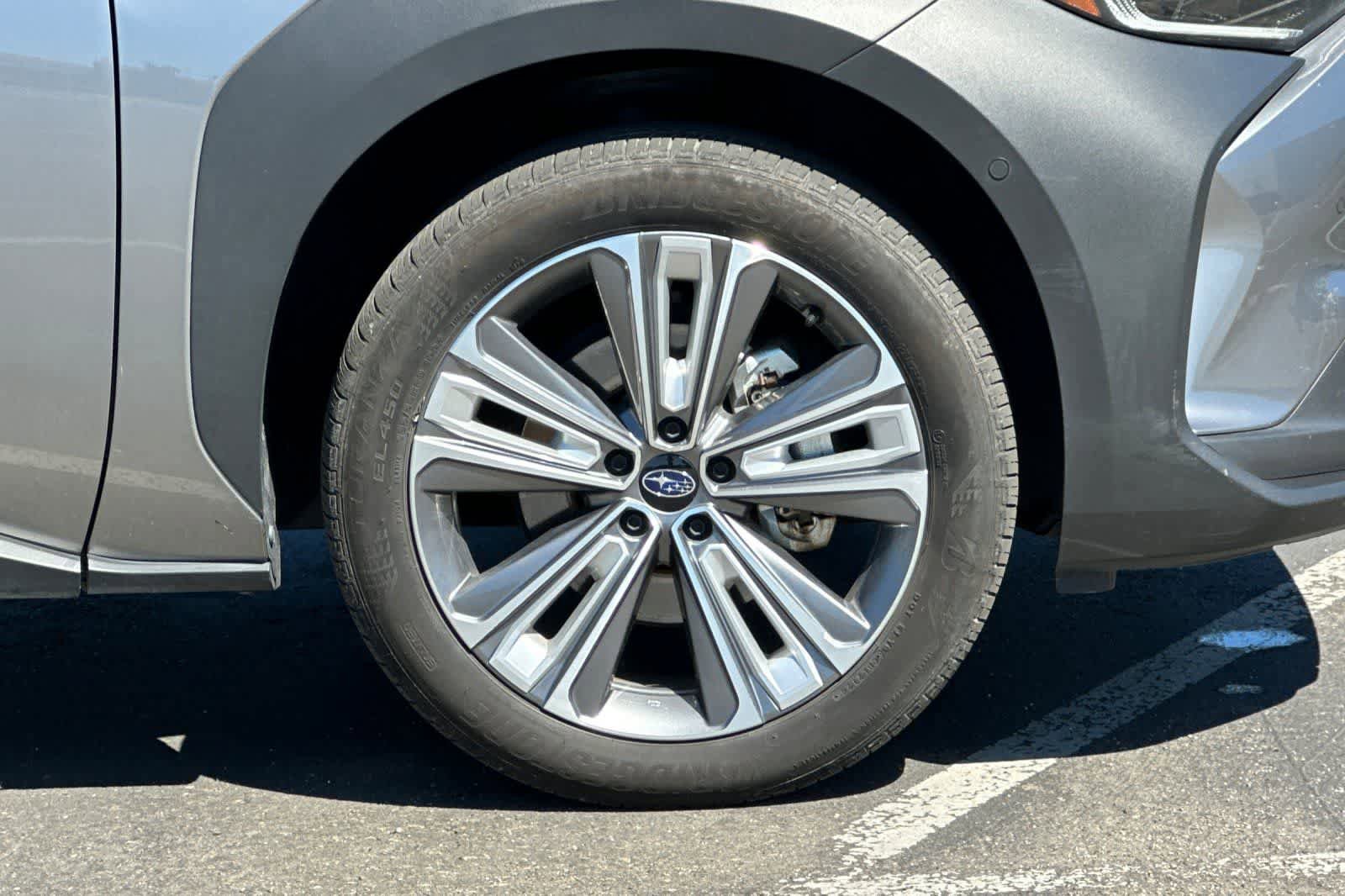 Used 2024 Subaru Solterra Limited image 30