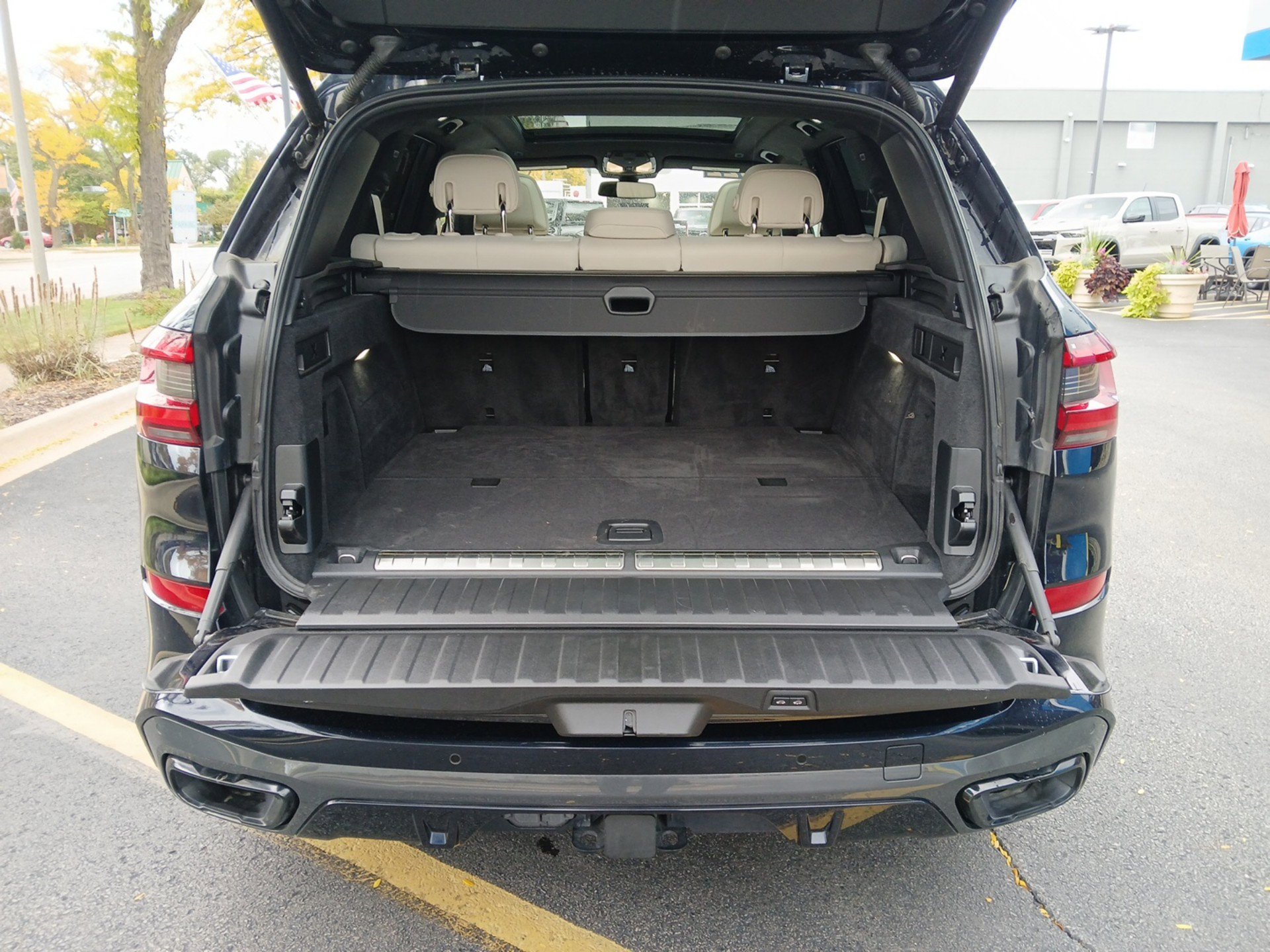 Used 2022 BMW X5 xDrive45e w/ M Sport Package image 26