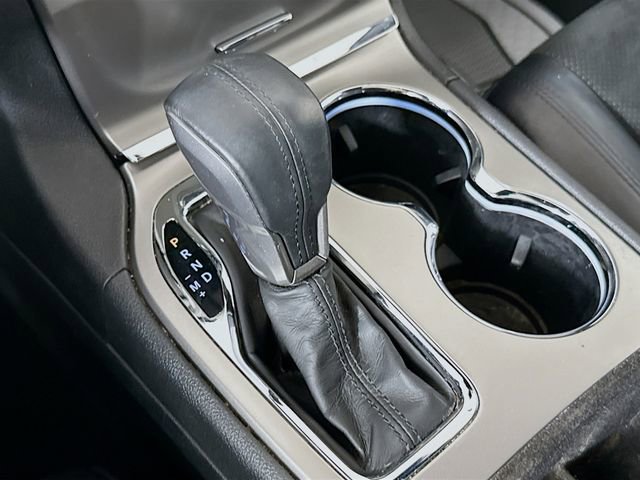 Used 2017 Jeep Grand Cherokee Altitude image 16