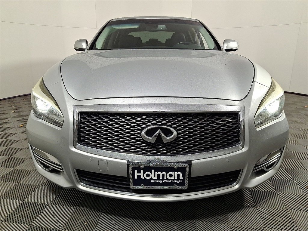 Used 2015 INFINITI Q70 3.7 image 2