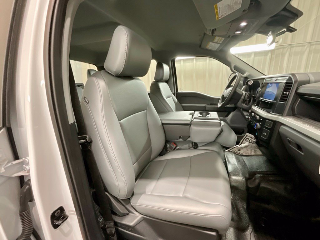 Used 2025 Ford F250 XL w/ FX4 Off-Road Package AWD/4WD image 13