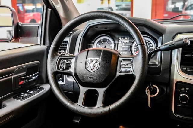 Used 2018 RAM 2500 SLT w/ Cold Weather Group AWD/4WD image 15