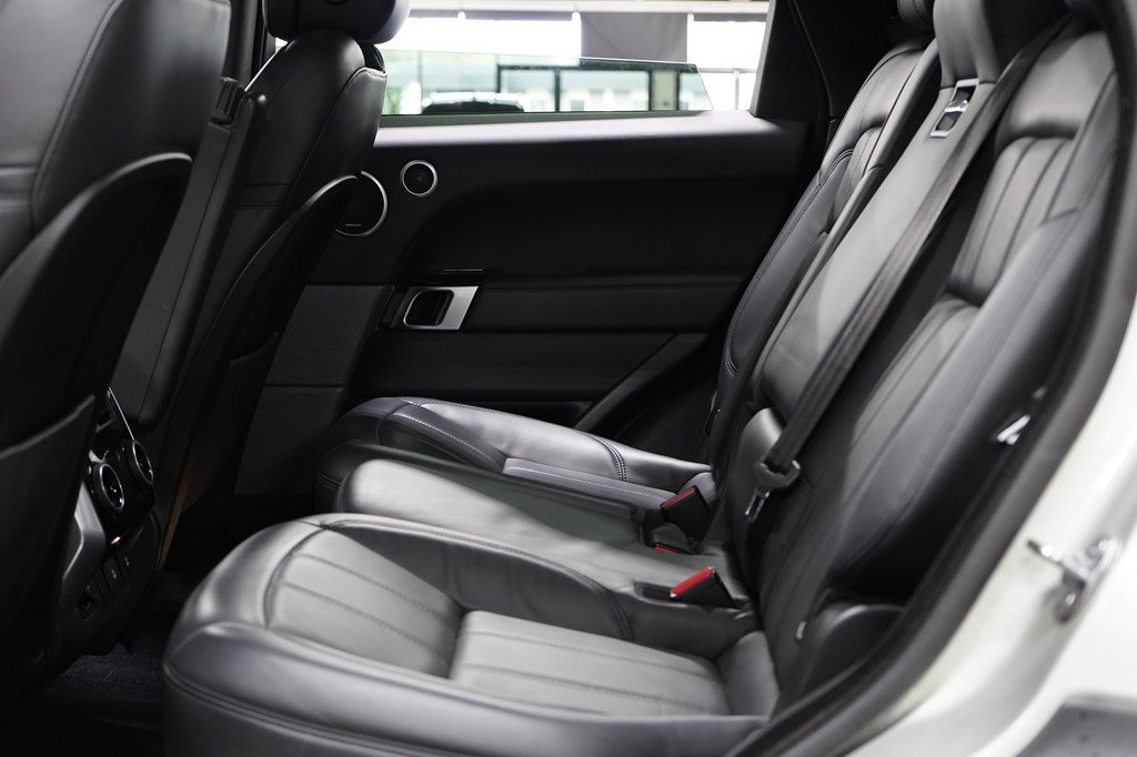 Used 2019 Land Rover Range Rover Sport Supercharged AWD/4WD image 27