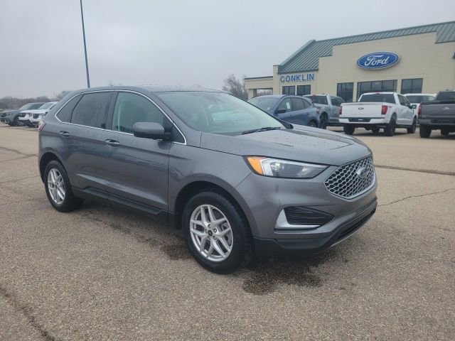 Used 2024 Ford Edge SEL image 19