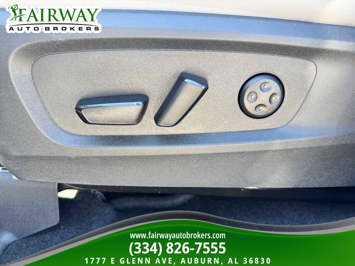 Used 2026 INFINITI QX60 Luxe w/ Cargo Package AWD/4WD image 17