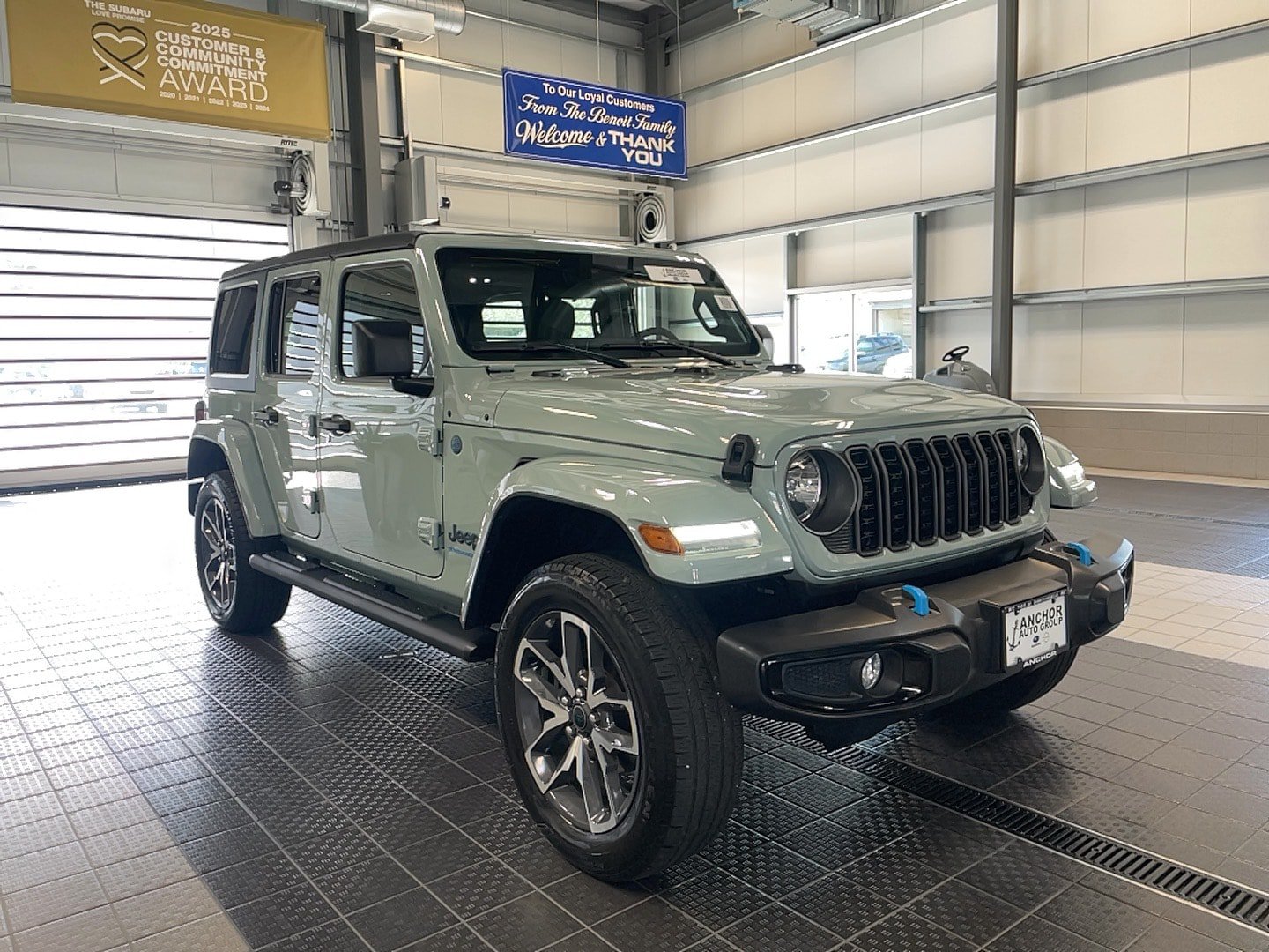 Used 2024 Jeep Wrangler Unlimited w/ Convenience Group