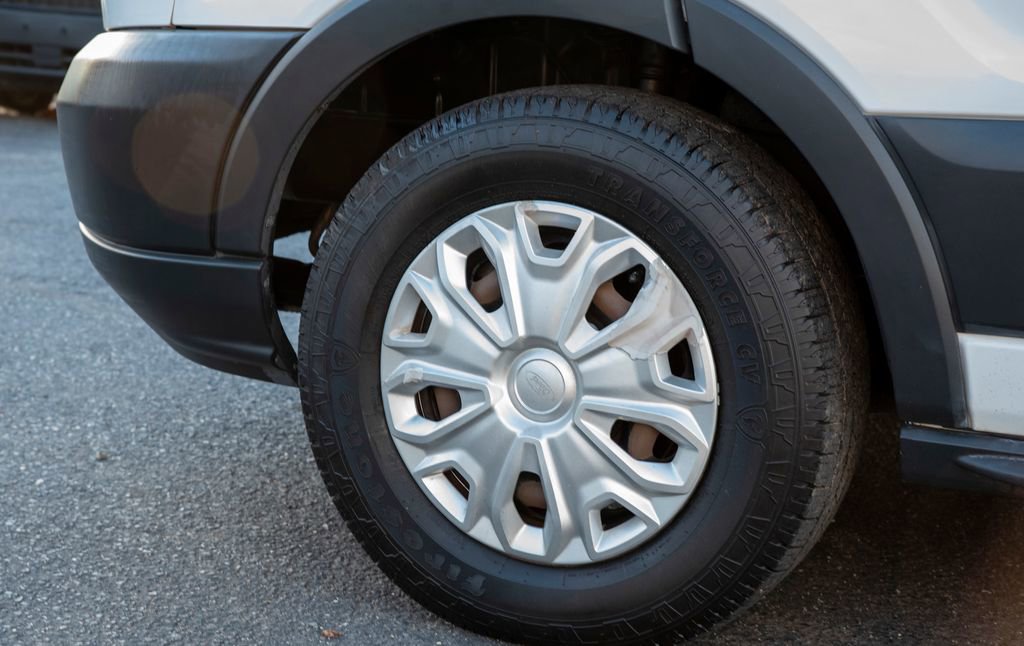 Used 2015 Ford Transit 350 XLT image 8