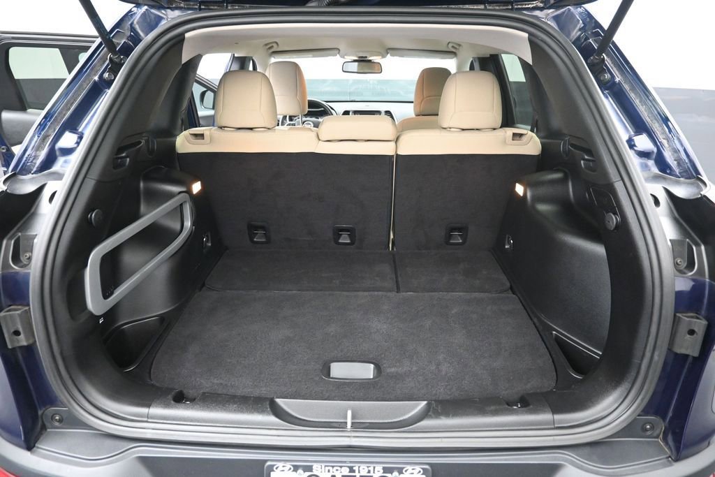 Used 2016 Jeep Cherokee Sport AWD/4WD image 23