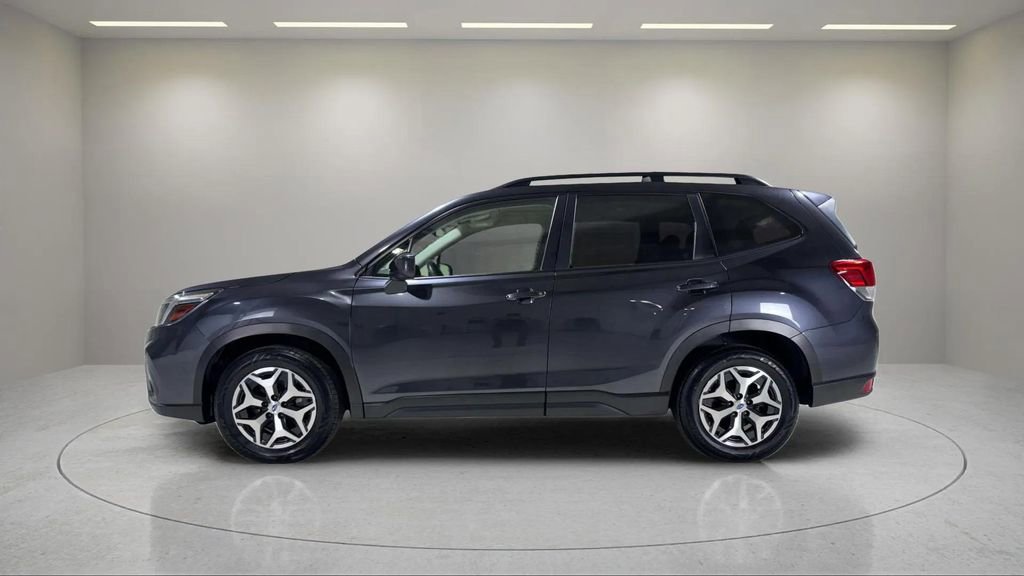 Used 2019 Subaru Forester Premium AWD/4WD image 17