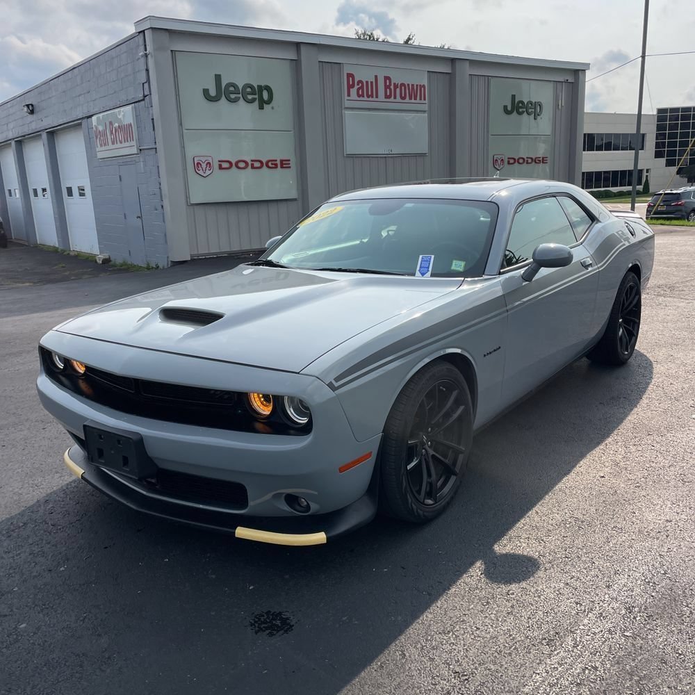 Used 2022 Dodge Challenger R/T w/ Plus Package RWD image 2