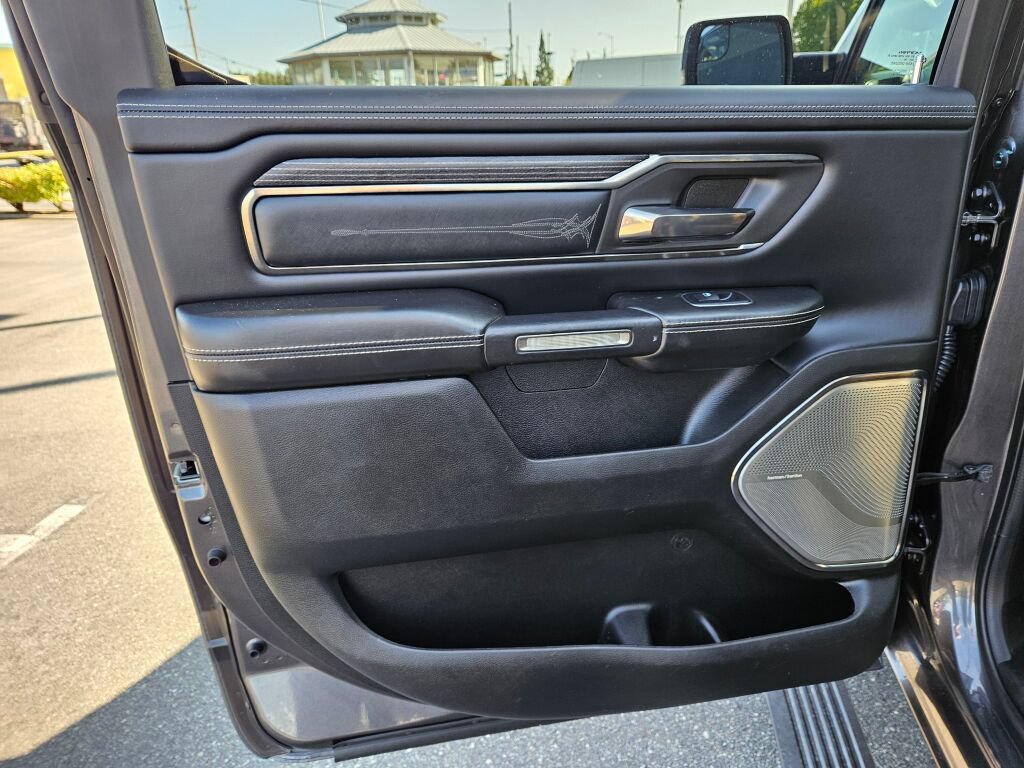 Used 2019 RAM 1500 Limited AWD/4WD image 14