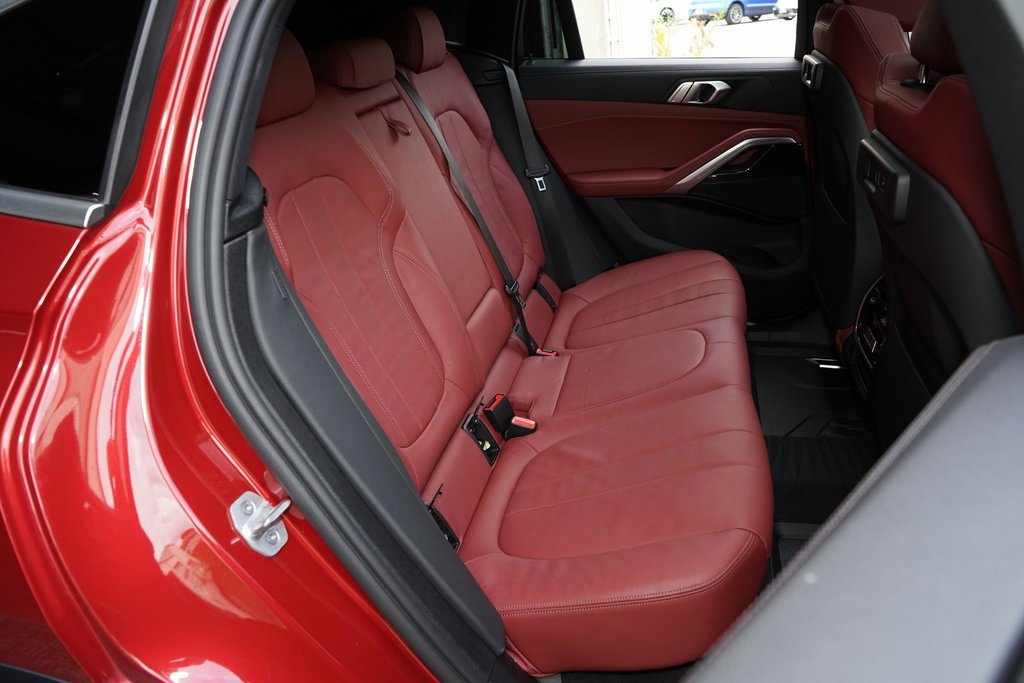 Used 2021 BMW X6 xDrive40i w/ Convenience Package image 19