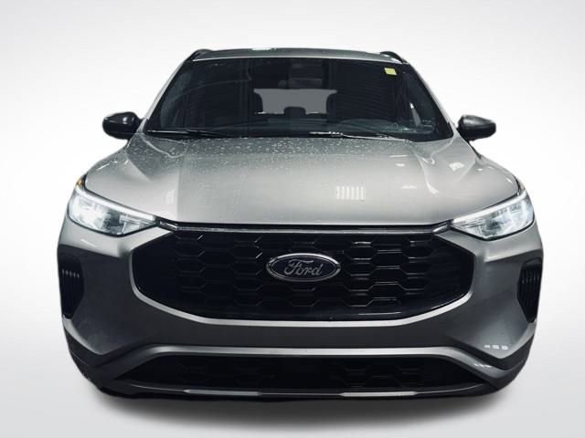 Used 2023 Ford Escape ST-Line w/ Tech Pack #1 image 3