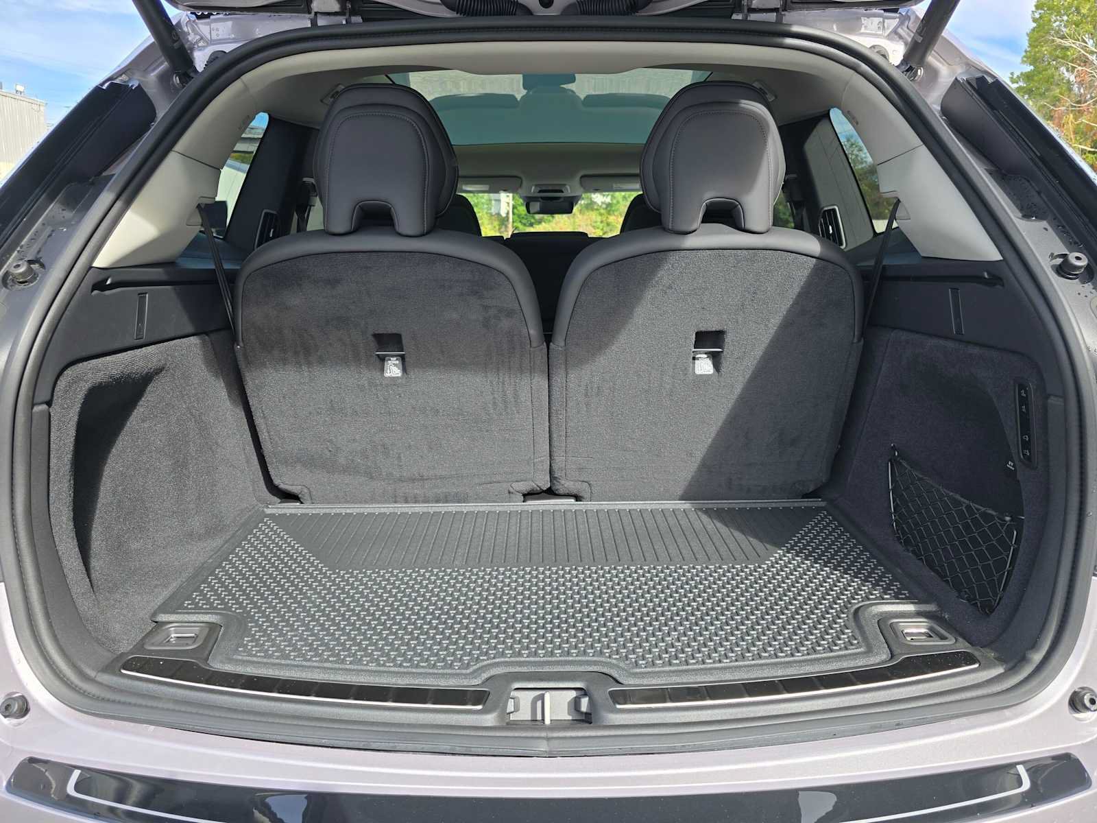 New 2026 Volvo EX90 Ultra AWD/4WD image 14