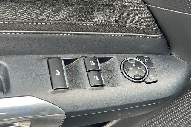 Used 2025 Ford Mustang Convertible RWD image 18