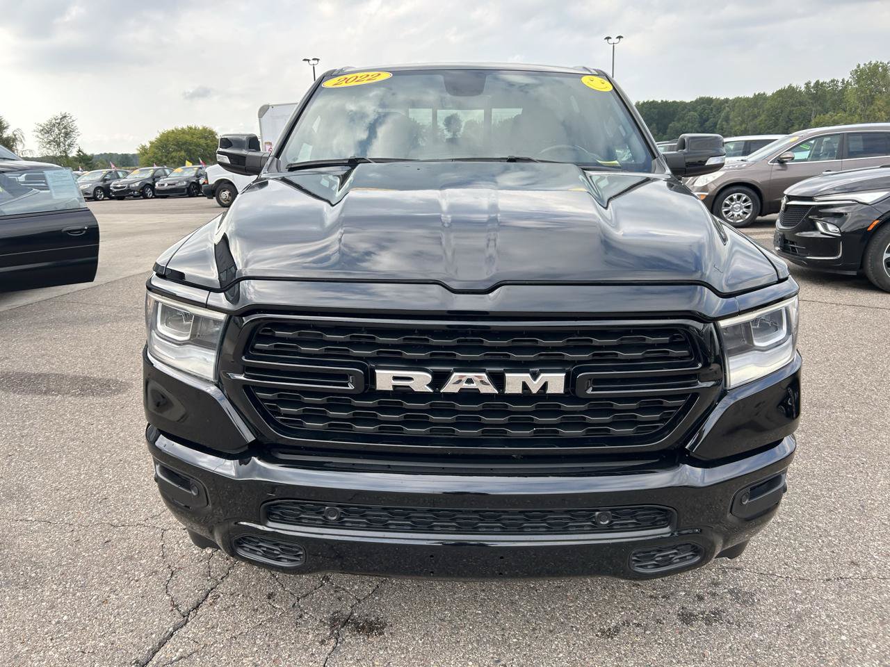 Used 2022 RAM 1500 Big Horn AWD/4WD image 2