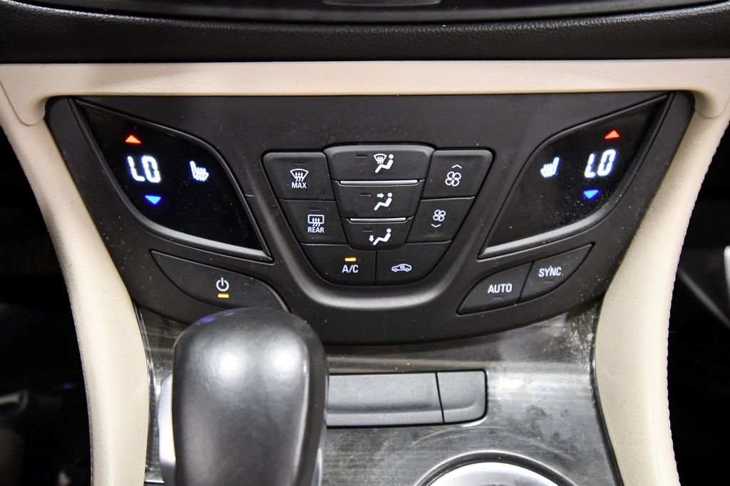 Used 2019 Buick Envision Preferred FWD image 26
