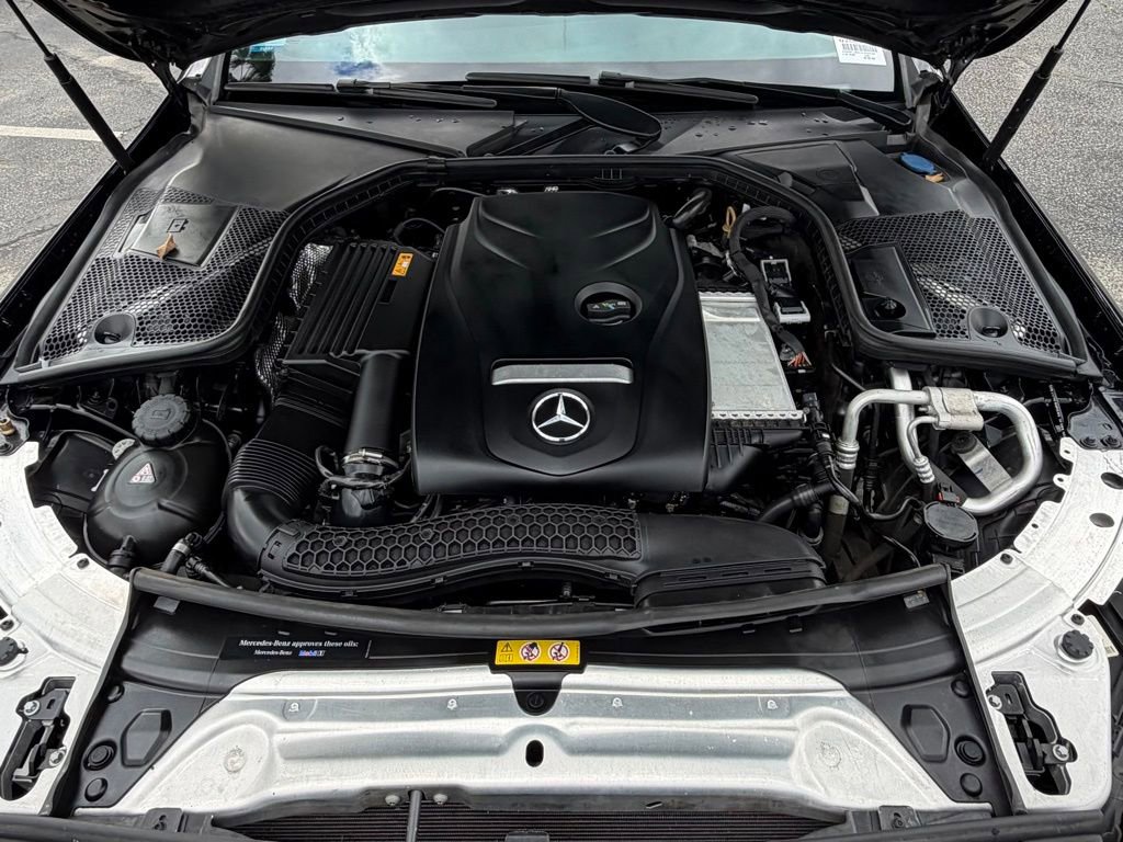 Used 2018 Mercedes-Benz C 300 Sedan image 31