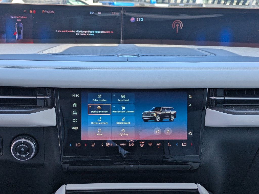 New 2026 Lincoln Navigator Black Label AWD/4WD image 24