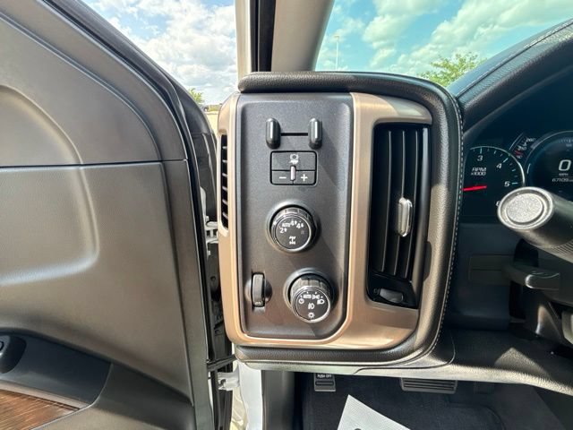 Used 2018 GMC Sierra 1500 Denali w/ Denali Ultimate Package AWD/4WD image 12