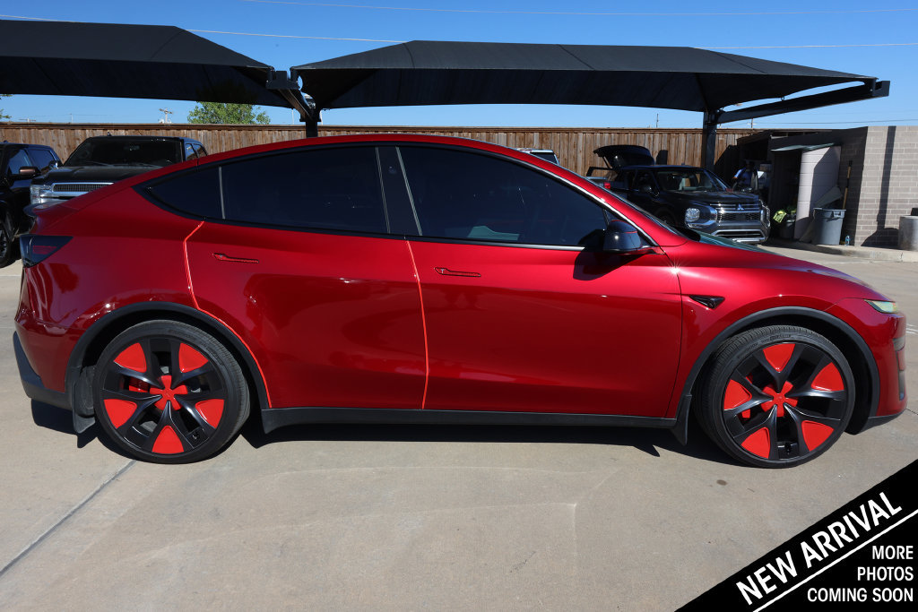 Used 2026 Tesla Model Y Performance AWD/4WD image 4