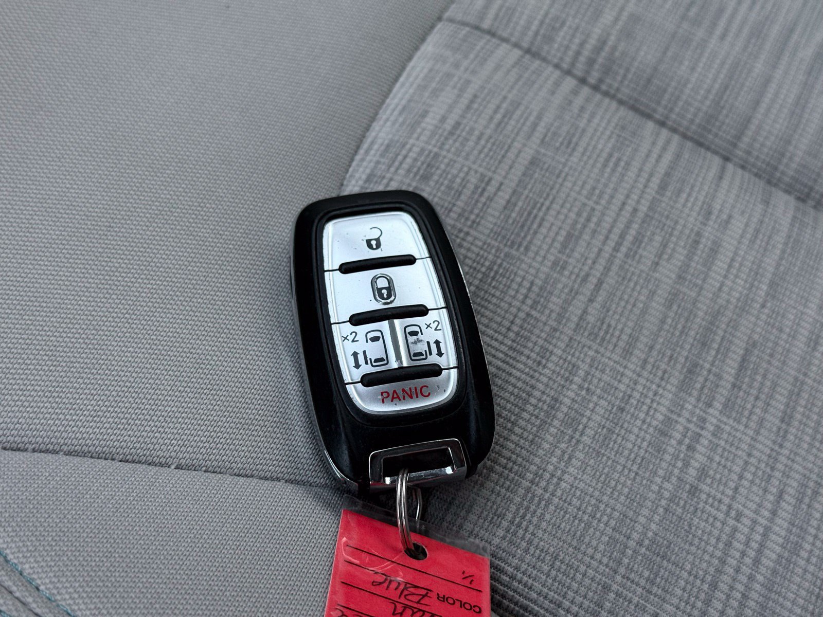 Used 2018 Chrysler Pacifica Touring Plus FWD image 45