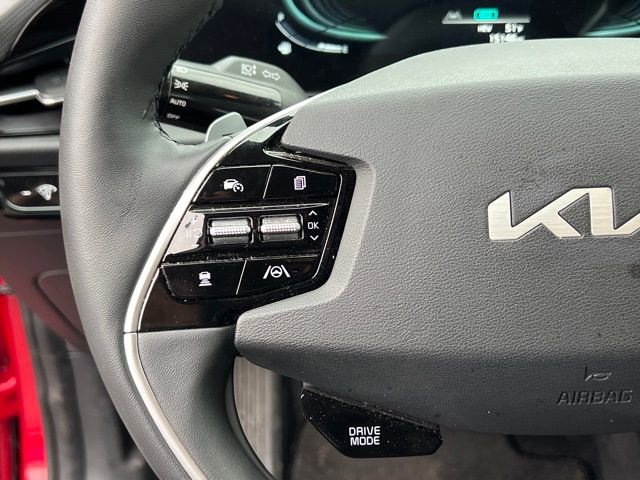 Certified 2023 Kia Niro EX w/ EX Cold Weather Package image 23