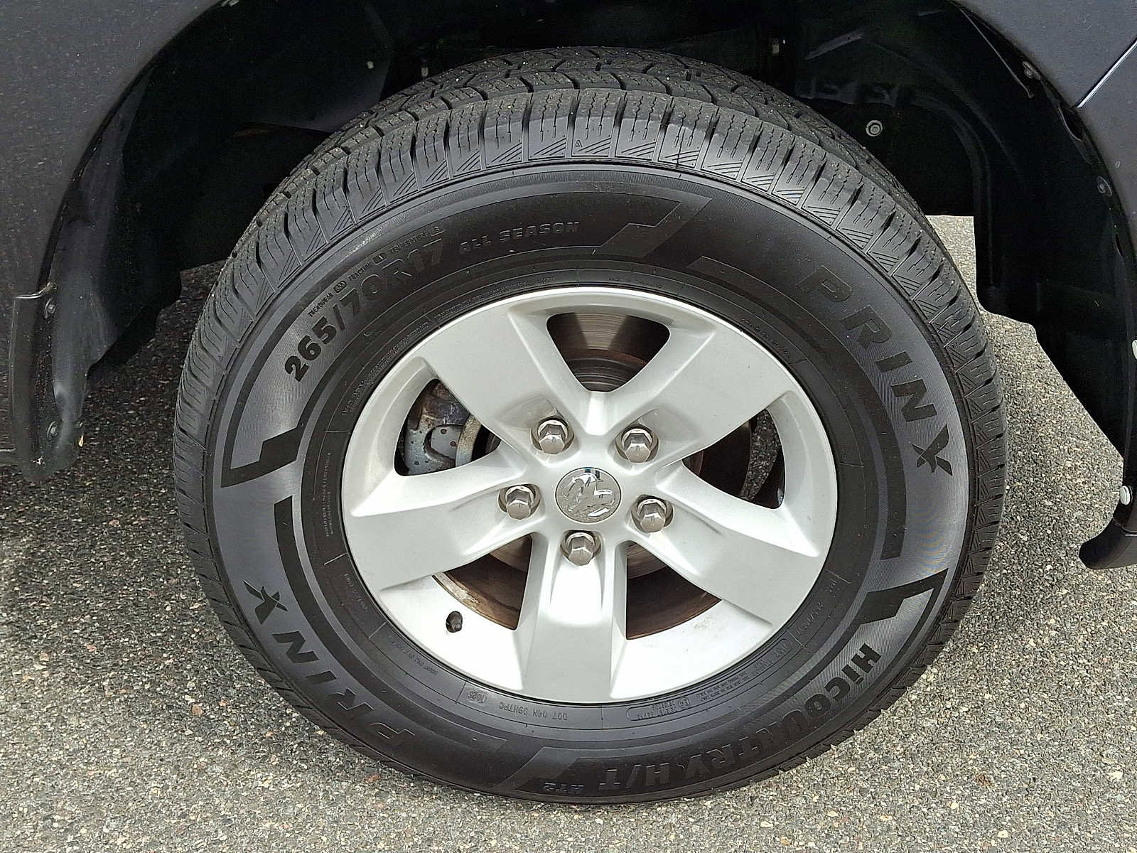 Used 2018 RAM 1500 Express AWD/4WD image 8