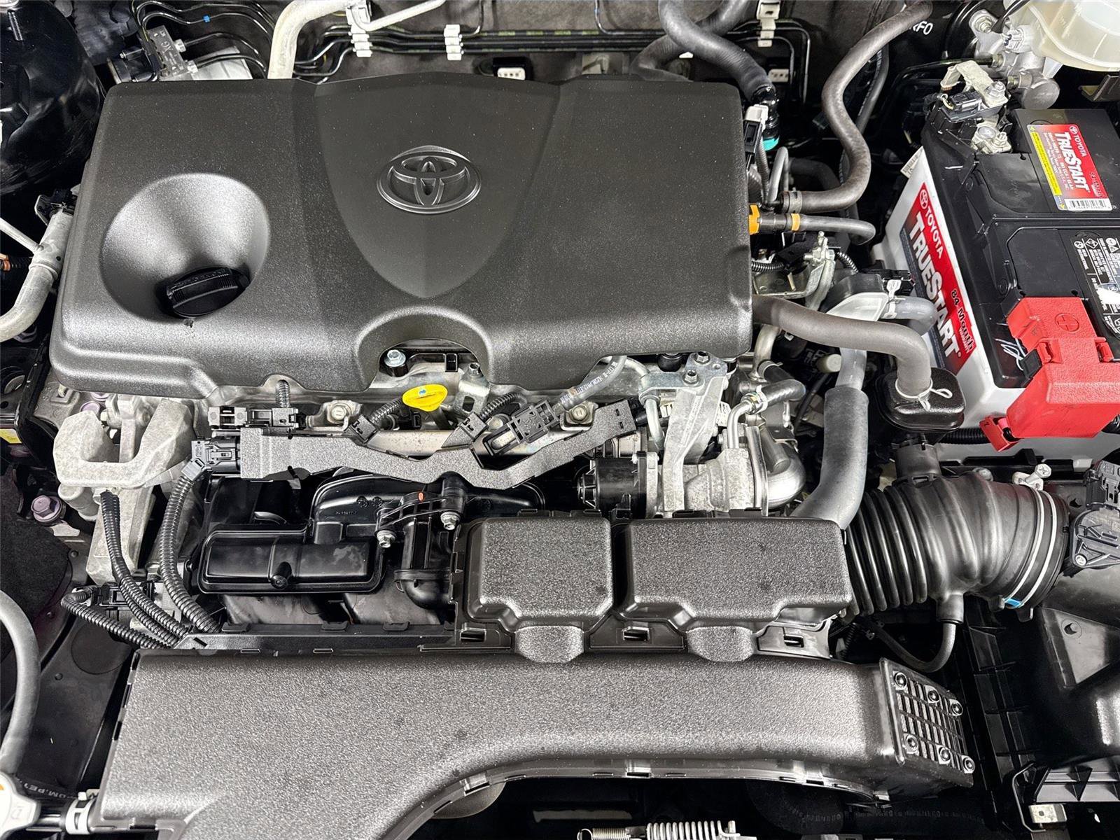 Used 2020 Toyota RAV4 XLE Premium FWD image 45